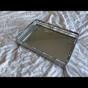 Mirrored Display Tray